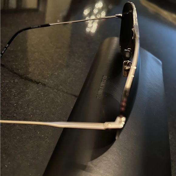 Saint Laurent Gold Aviators - Picture 7 of 16
